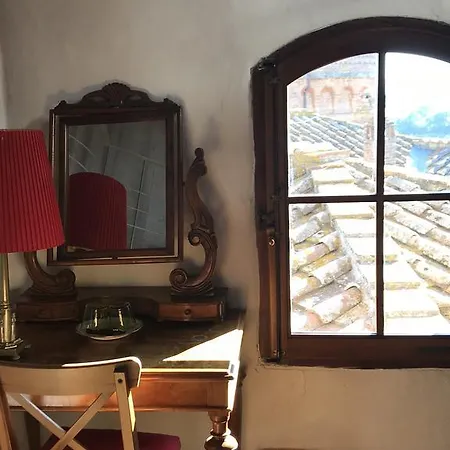 Castello Delle Quattro Torra Bed & Breakfast Val di Pugna