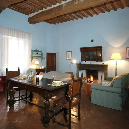 Castello Delle Quattro Torra Bed & Breakfast